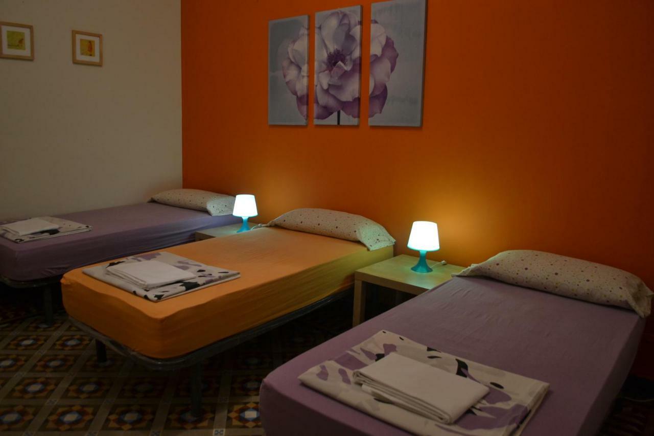 Sleeping Inn Barcelona Exterior photo
