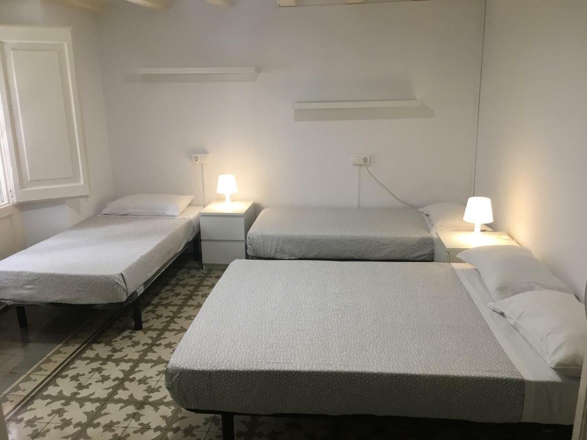 Sleeping Inn Barcelona Exterior photo